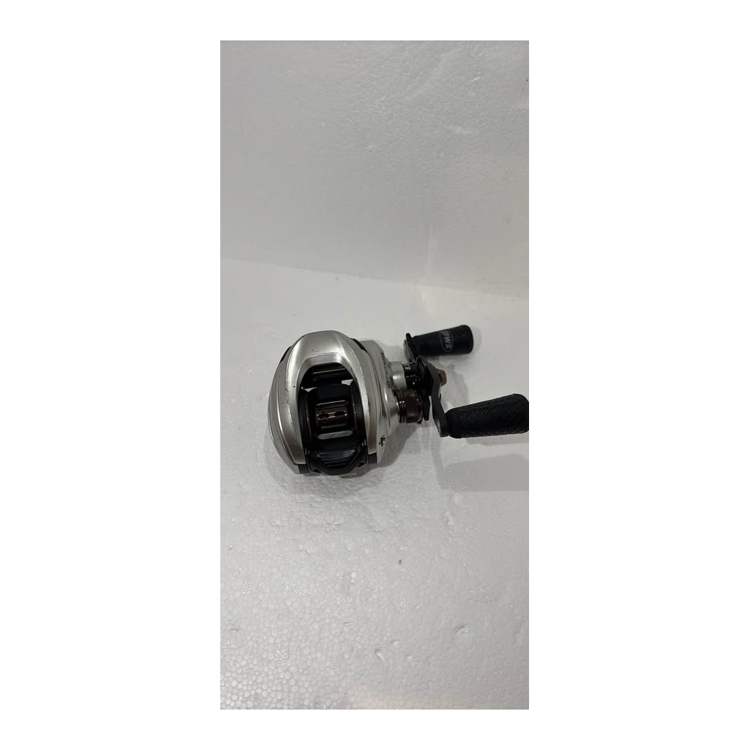 Lew’s HyperMag Baitcasting Reel — 8.3:1 — actual product view 2