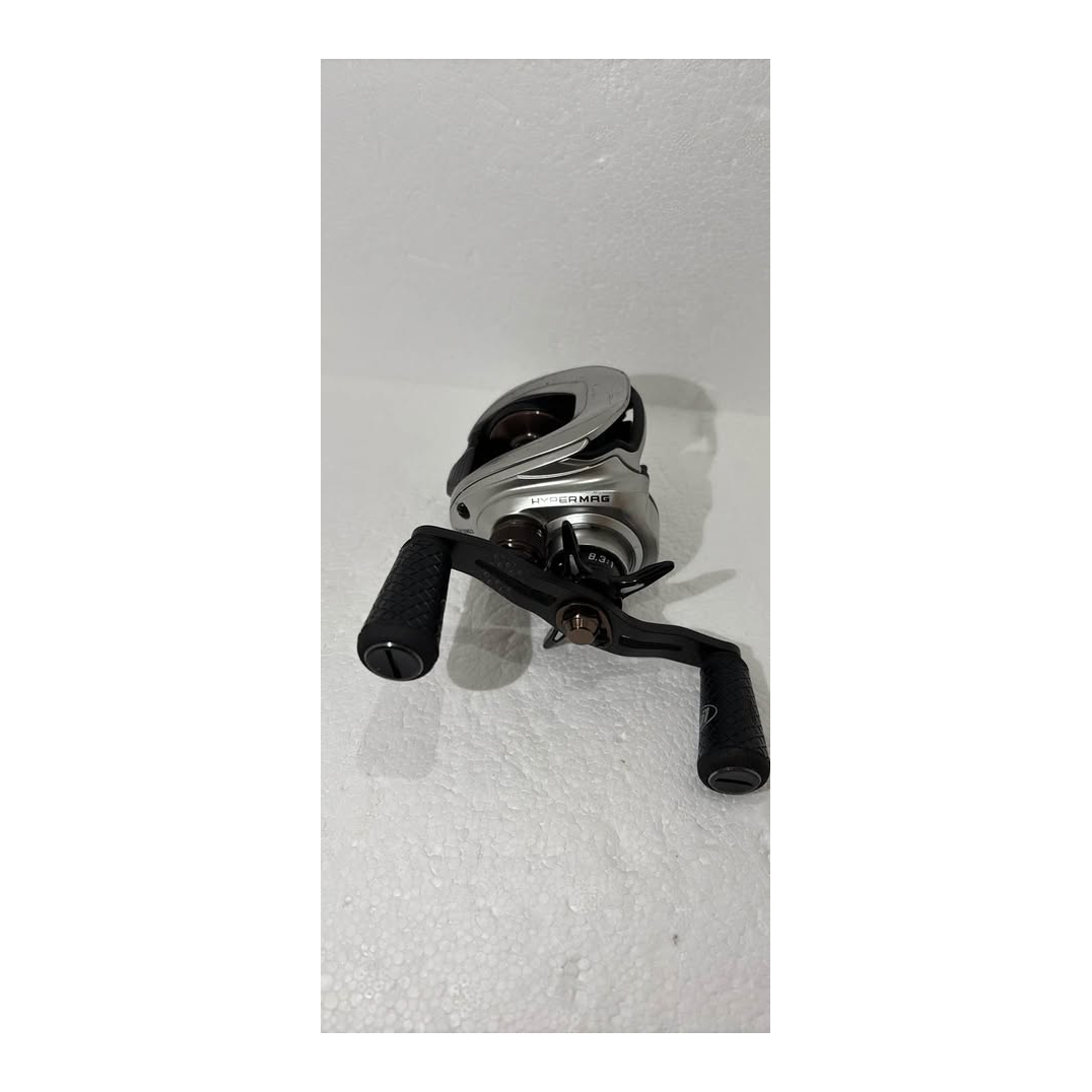 Lew’s HyperMag Baitcasting Reel — 8.3:1 — actual product view 3