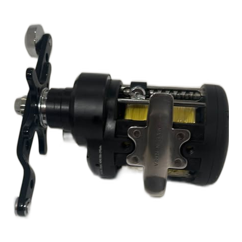 Daiwa Saltist Level Wind 30 Conventional Reel — actual product view 6
