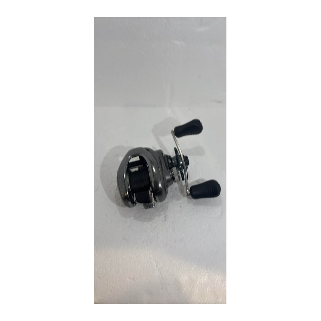 Shimano Metanium DC Baitcasting Reel — 7.4:1 — actual product view 2