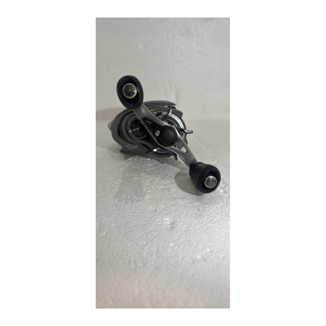 Shimano Metanium DC Baitcasting Reel — 7.4:1 — actual product view 3